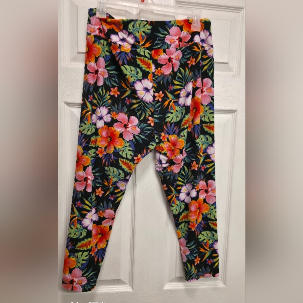 Womens Crop Soft Leggings
